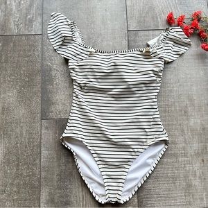 Vince Camuto Swimsuit One-Piece SZ 6 Beige